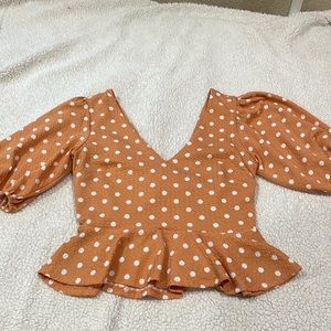 Orange polka dot cropped shirt